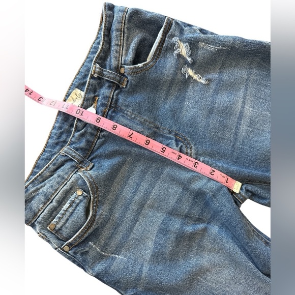 Wonderly Mid Rise Slim Flares - Picture 5 of 10